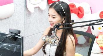 娱乐吃瓜主播真假视频,真假视频背后的真相大揭秘